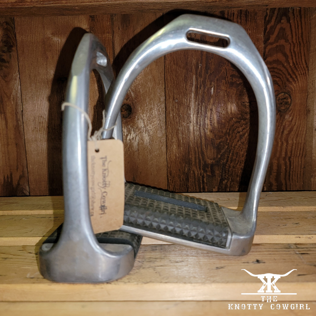 EquiWing Lightweight Aluminum Stirrups