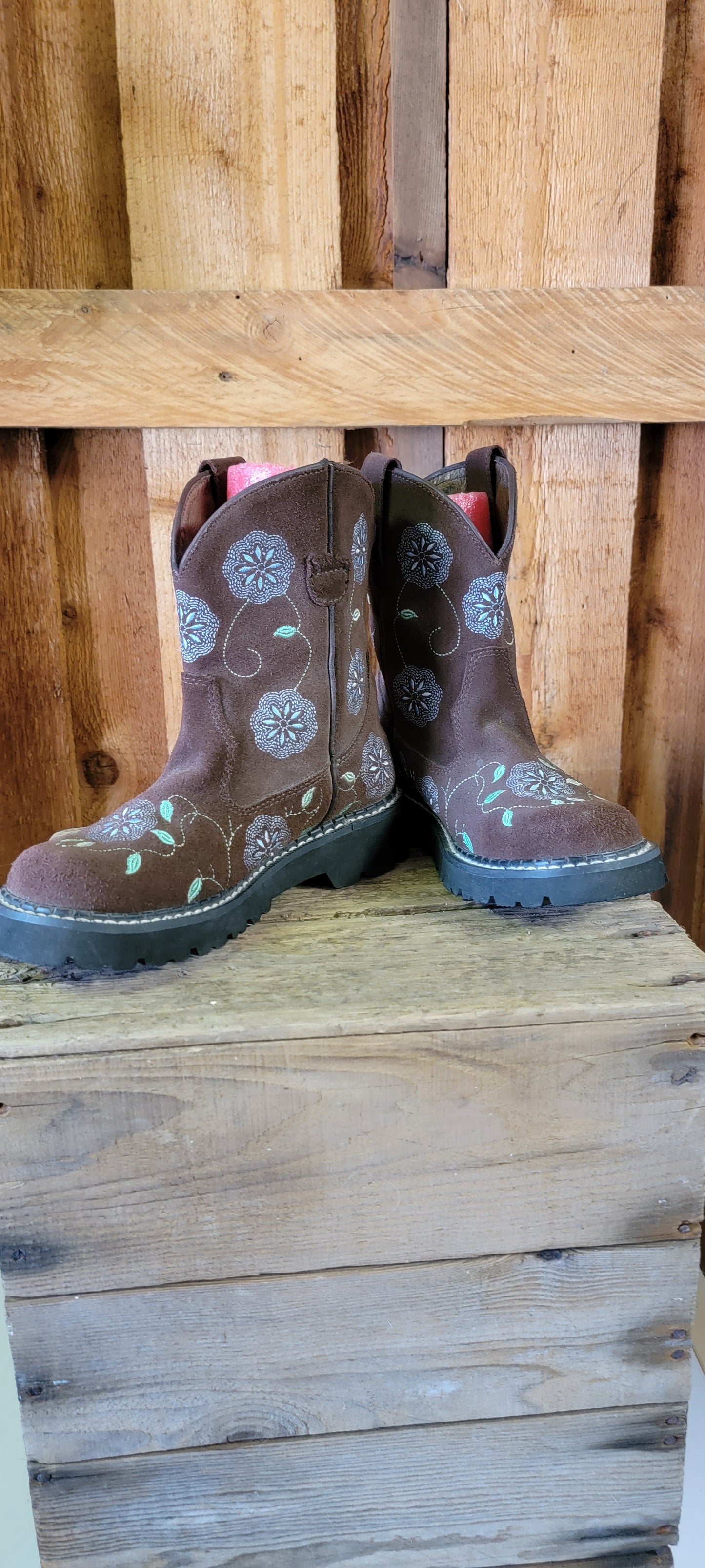 Sz 6.5 Roper Chunk Floral Embroidered Cowgirl Boots